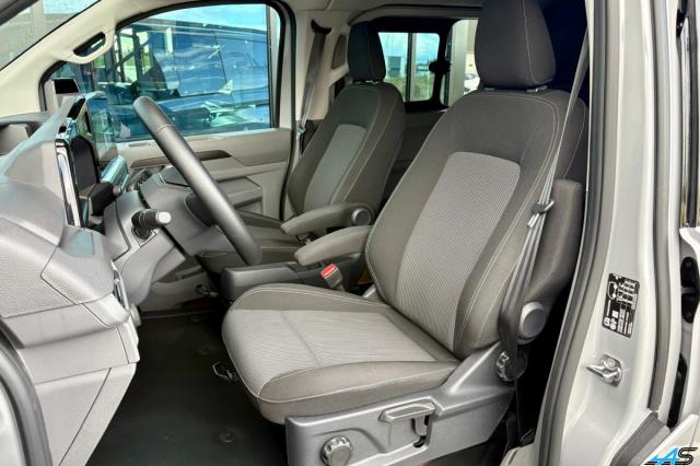 Volkswagen Transporter image 6