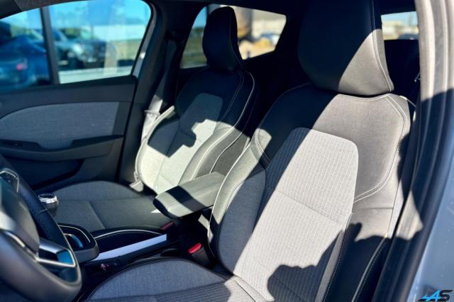Renault Clio image 8
