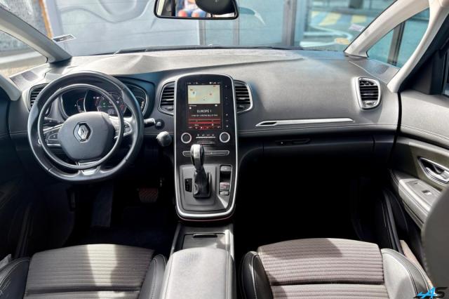 Renault Grand Scénic image 1