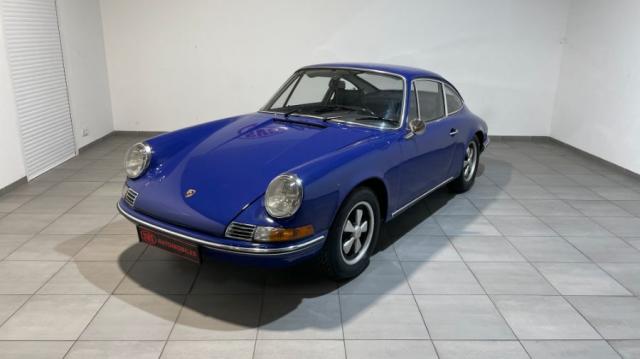Porsche 911 image 1