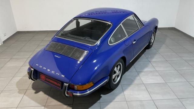 Porsche 911 image 5