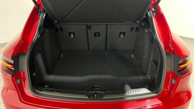 Porsche Macan image 4