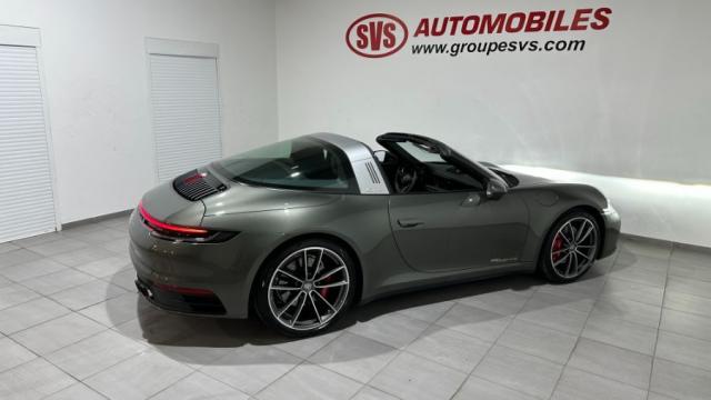 Porsche 911 image 8