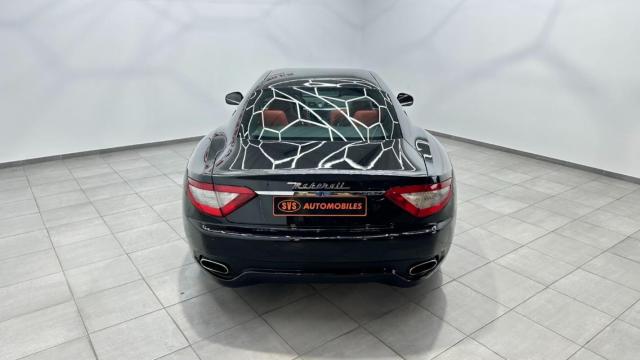 Maserati Granturismo image 6