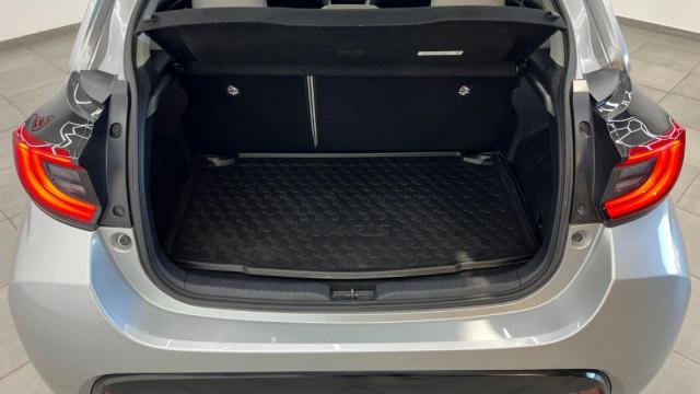 Toyota Yaris image 3