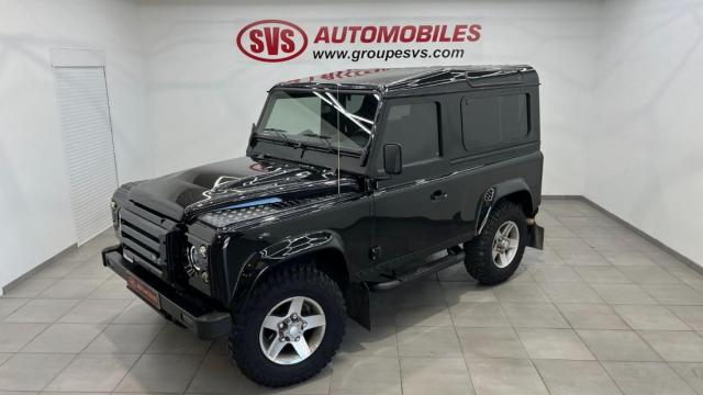Land Rover Defender 90 image 3