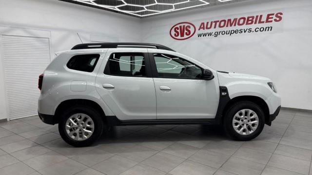 Dacia Duster image 4