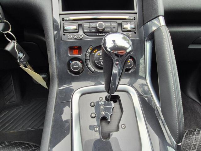 Peugeot 3008 image 2