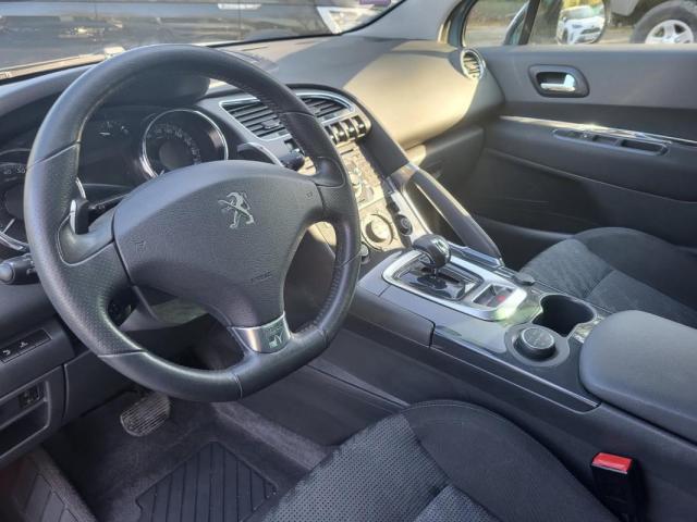 Peugeot 3008 image 8