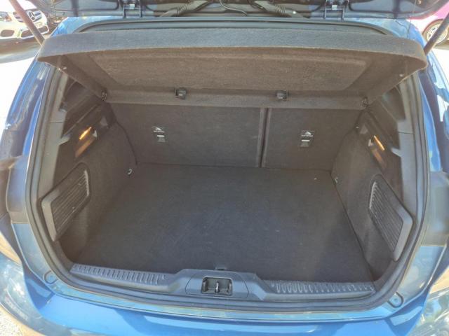 Ford Focus image 7
