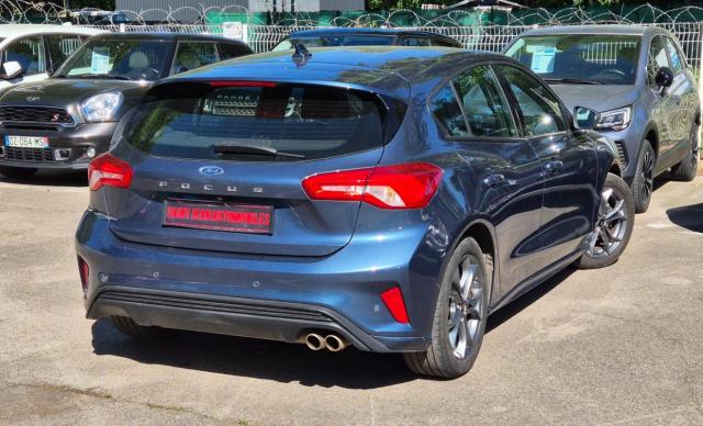 Ford Focus image 2