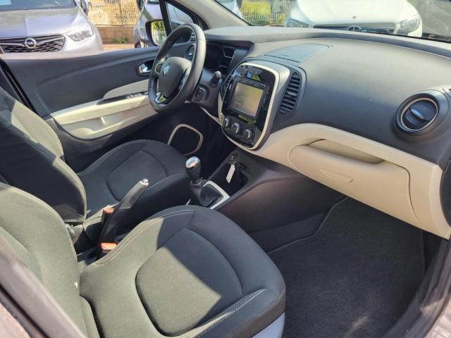 Renault Captur image 8