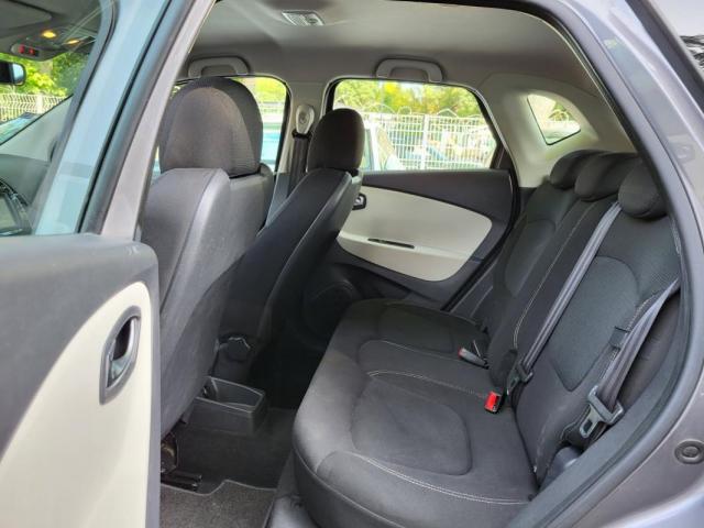 Renault Captur image 2