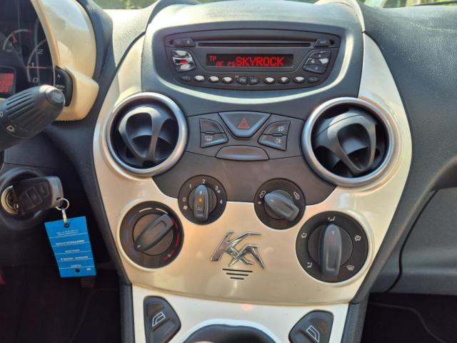 Ford Ka image 6