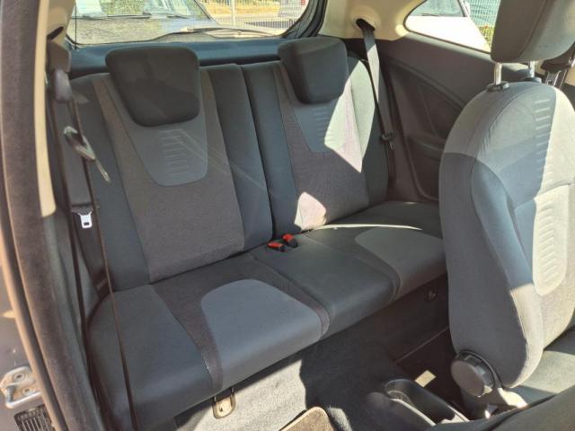 Ford Ka image 2