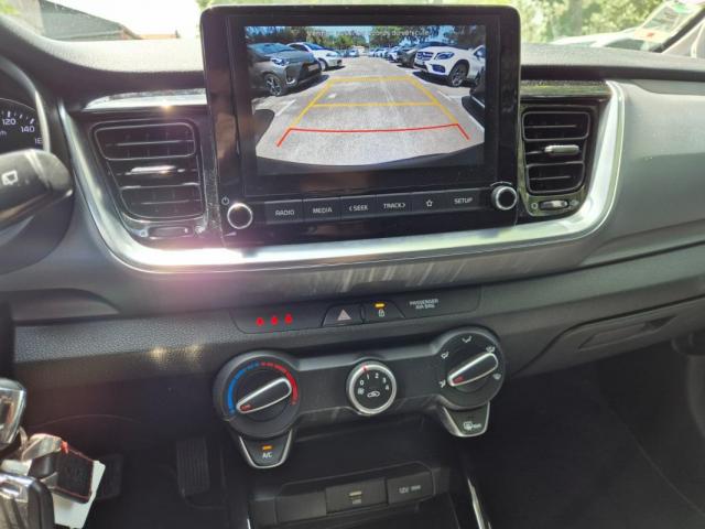Kia Stonic image 2