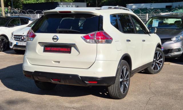 Nissan X-Trail image 1