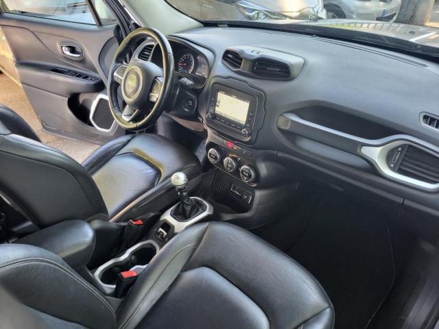 Jeep Renegade image 3