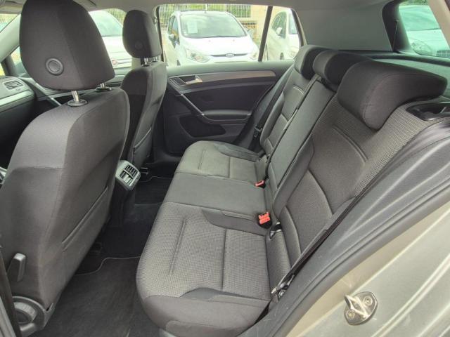 Volkswagen Golf image 3