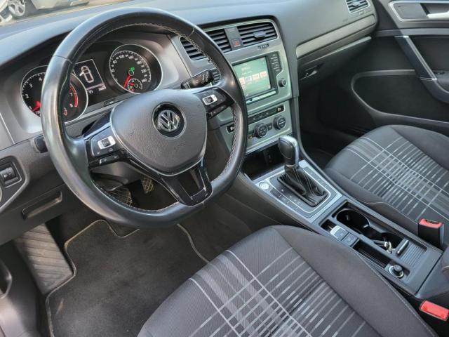 Volkswagen Golf image 5