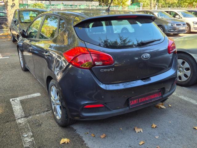 Kia Cee'D image 2