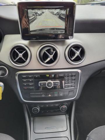Mercedes Benz Cla image 3