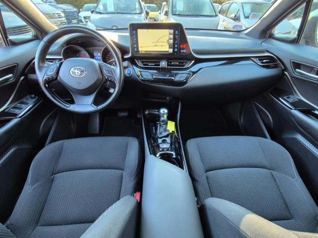 Toyota C-Hr image 1