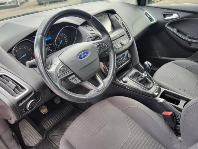 Ford Focus image 4
