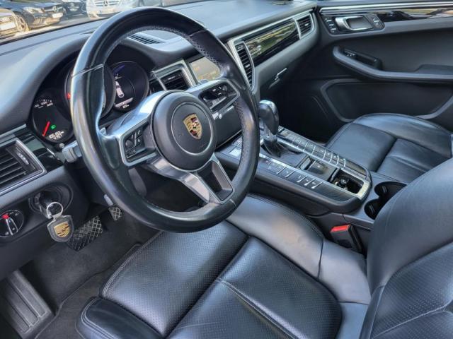 Porsche Macan image 6