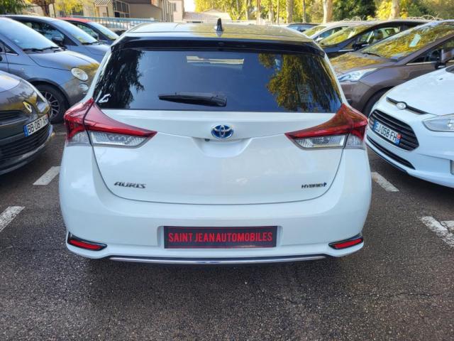 Toyota Auris image 7