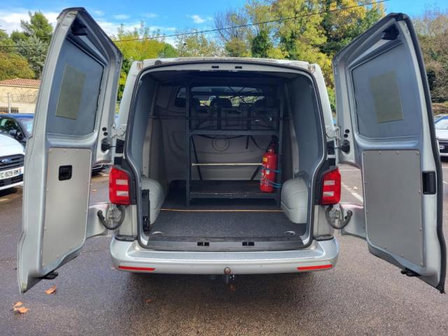 Volkswagen Transporter image 4
