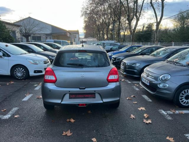 Suzuki Swift image 9