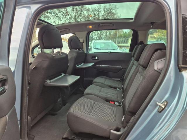 Peugeot 5008 image 5