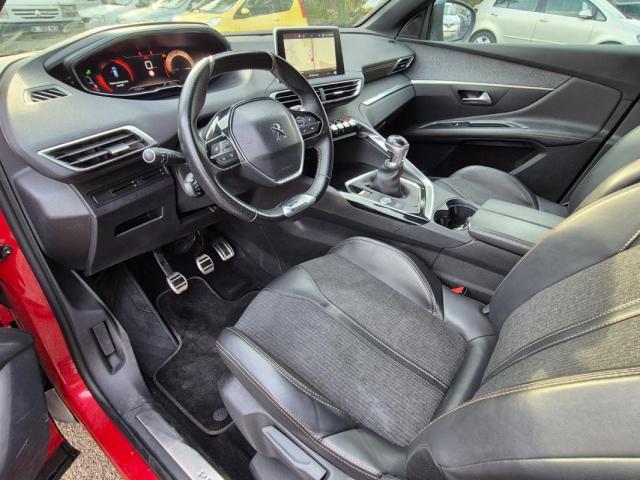 Peugeot 3008 image 8