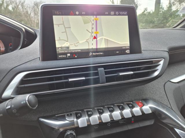 Peugeot 3008 image 6