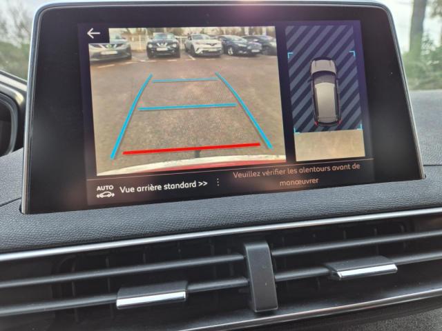 Peugeot 3008 image 1