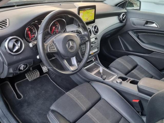 Mercedes Benz Gla image 4