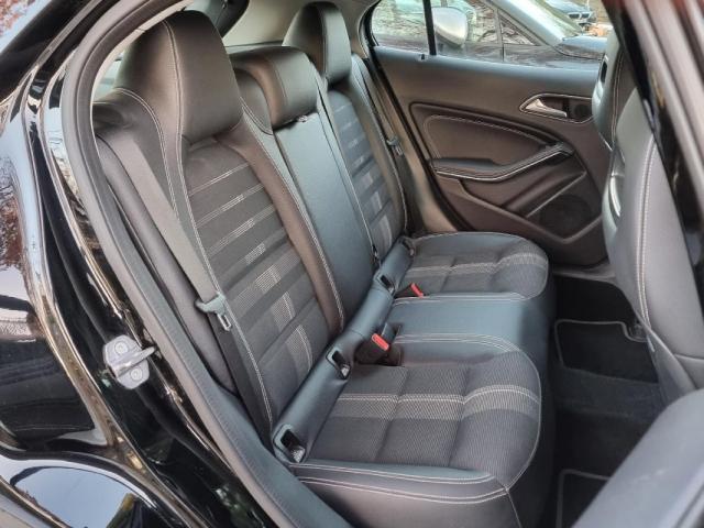 Mercedes Benz Gla image 5