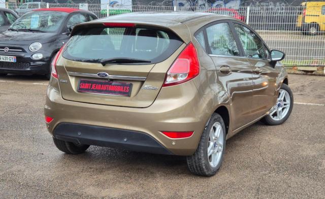 Ford Fiesta image 2