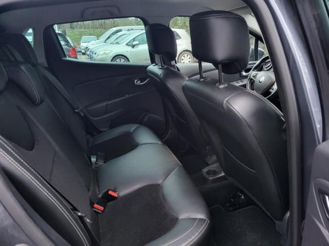 Renault Clio image 2