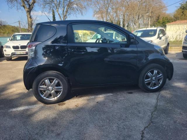 Toyota Iq image 1