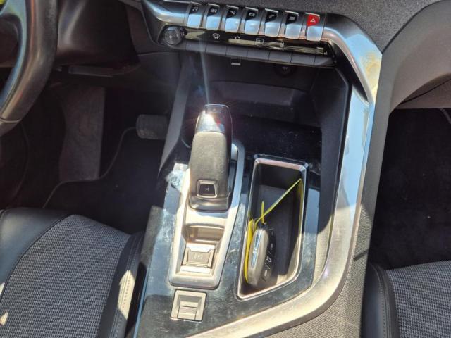 Peugeot 3008 image 5