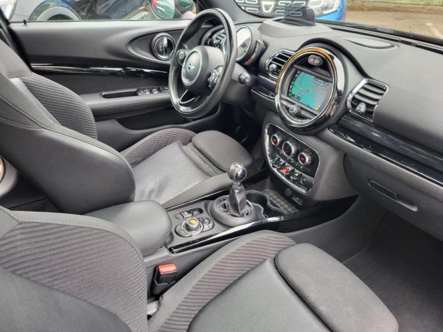 Mini Clubman image 3
