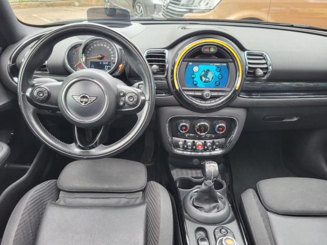 Mini Clubman image 6