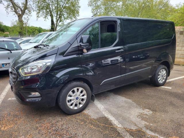 Ford Transit Custom image 3