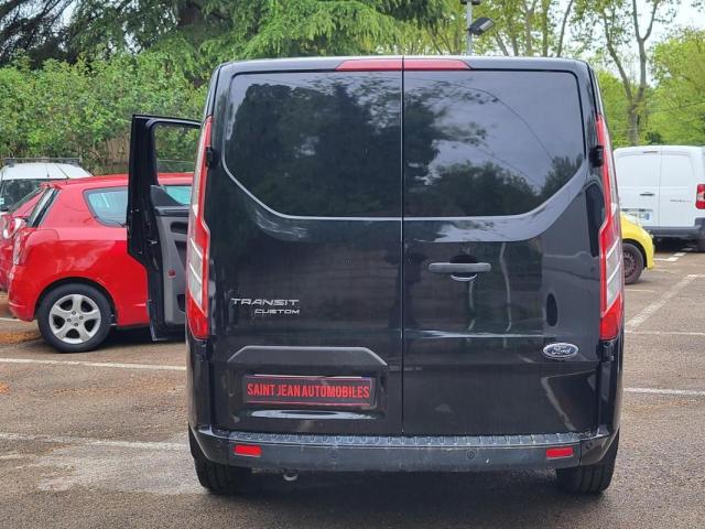 Ford Transit Custom image 4