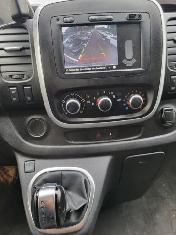 Nissan Nv300 image 5