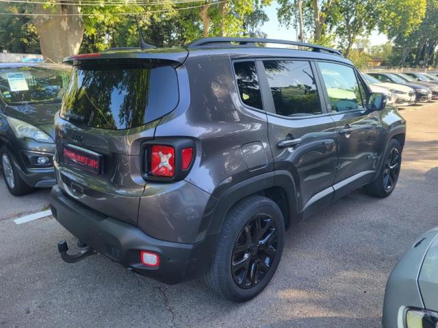 Jeep Renegade image 5