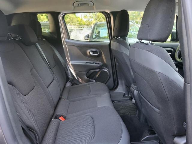 Jeep Renegade image 1