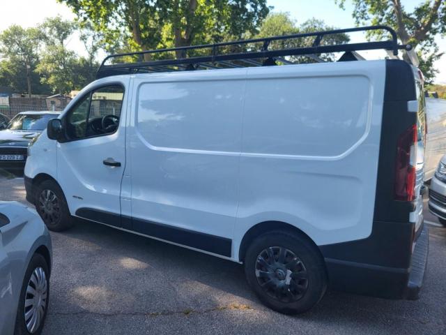 Renault Trafic image 1